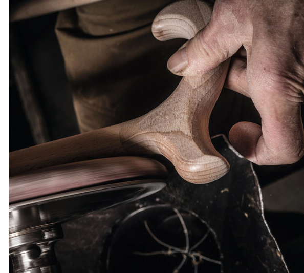 Bastone da passeggio in legno di betulla fatto a mano
